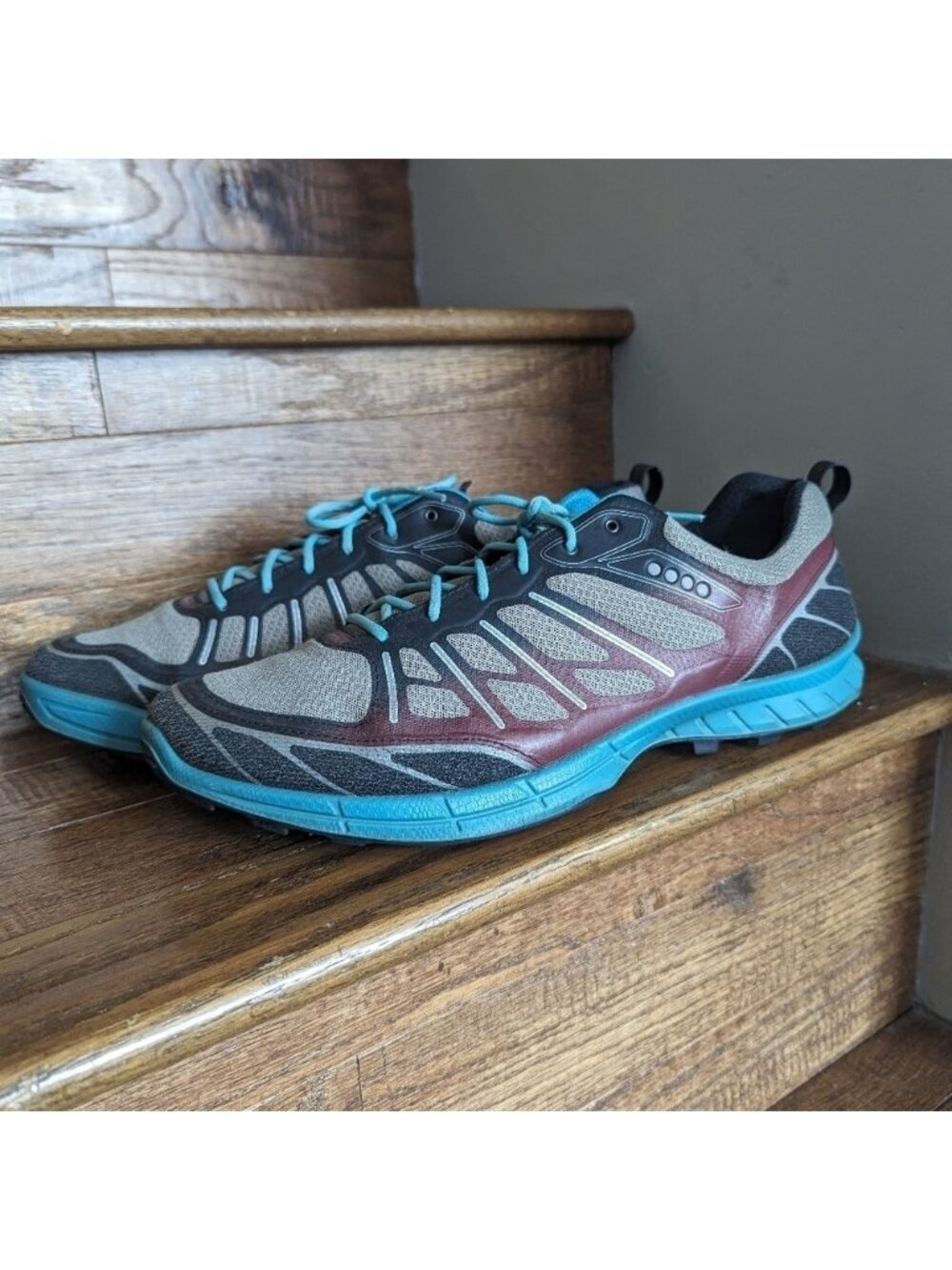 Ecco Men's Biom Trail Running Shoe men's Gray Teal & OfRed size 46 - Picture 3 of 15